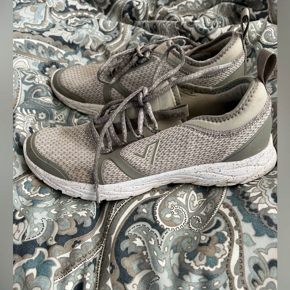 Vionic Women's Brisk Alma Lace-up Athletic Sneakers in Tan